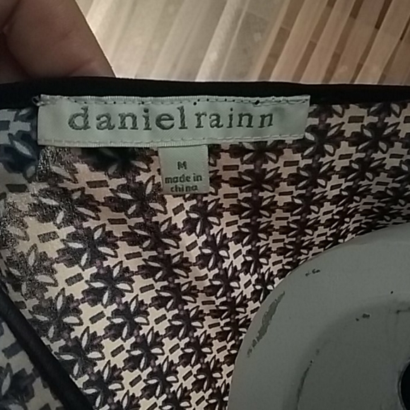 Tunic - Picture 3 of 3